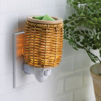 Wicker Lantern Plug-in  Warmer